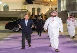 ناشطون يتساءلون عن موقع "الحفاة العراة" من إشادة السيسي بلقائه "محمد بن سلمان"