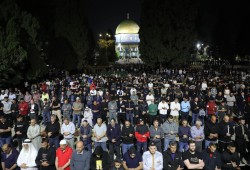 بالتزامن مع اقتحام جديد اليوم.. "حماس" تدعو إلى الاعتكاف في الأقصى أواخر رمضان