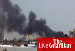 شهود عيان عن اشتباكات السودان.. يطلقون الذخيرة الحية فوق أسطح المنازل