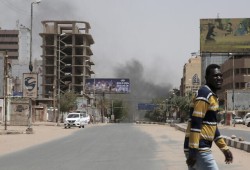 نفاد سلع وغلق أسواق وقصف مستشفيات.. الأوضاع تزداد سوءا بالسودان