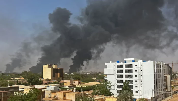 حصيلة القتلى 413.. الجيش السوداني يوافق على هدنة 3 أيام لقضاء العيد