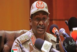 ميدل إيست آي: هكذا استخدُم الفضاء الرقمي في الصراع السوداني
