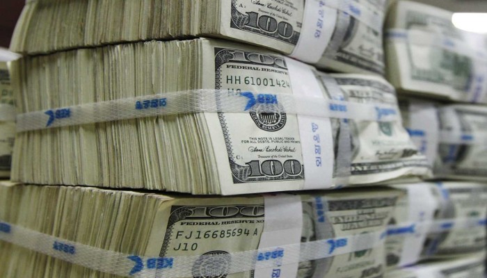 تزايد مخاوف تخلف مصر عن سداد ديونها.. وخبراء يستبعدون