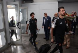 الأهلي يصل تونس استعدادا لمواجهة الترجي