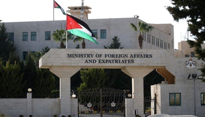 السفارة الأردنية بالخرطوم تتعرض للنهب والتخريب