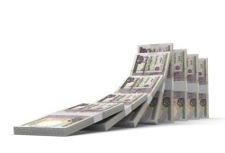 3 أسباب تؤجل تخفيضه.. ما أسرار استقرار الجنيه في الأسواق؟