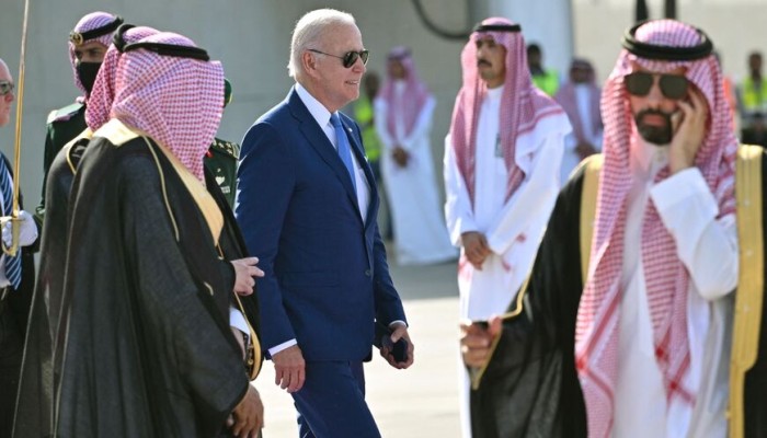 المونيتور: بايدن يعطي الأولوية للتطبيع بين إسرائيل والسعودية