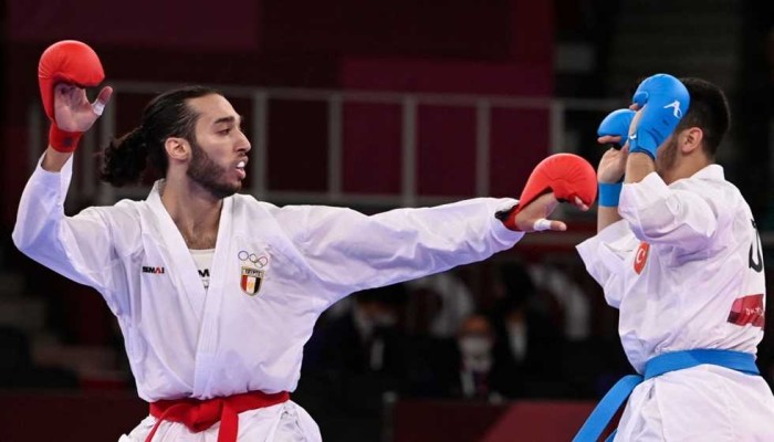 "الصاوي" بطل الكاراتيه: "نحبط الناجح حتى يفشل".. تدمير الأبطال الرياضيين عرض مستمر