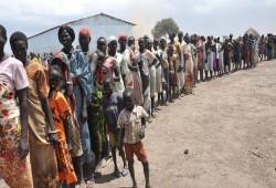 20 قتيلا باشتباكات داخل مخيم للنازحين في جنوب السودان