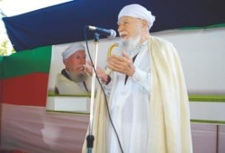 صاحب مسيرة قرن من العلم.. رحيل العلامة الجزائري “الطاهر آيت علجت”