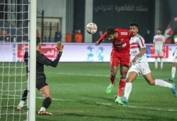 فوز الأهلي يضع الزمالك على بُعد نقطة من خسارة لقب الدوري