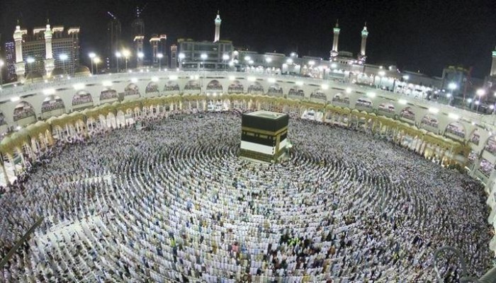 الأكبر منذ كورونا.. السعودية تستقبل 1,2 مليون مُصَلٍّ وحاج بالحرمين الشريفين