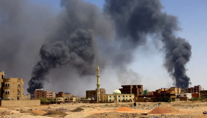سقوط 11 قتيلا بعد تجدد القتال بين الجيش السوداني و"الدعم السريع" في مدينة نيالا