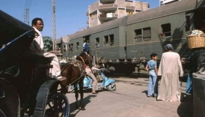 صحيفة إسبانية: الأزمة الاقتصادية الحادة تحجز الاستثمارات الخليجية في مصر وتدفعها لشرق آسيا