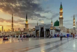 أنعم بطيبة مَوئلا ومَقيلا