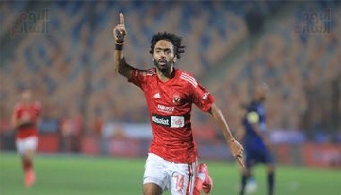 الأهلي يهزم الزمالك برباعية في الدوري
