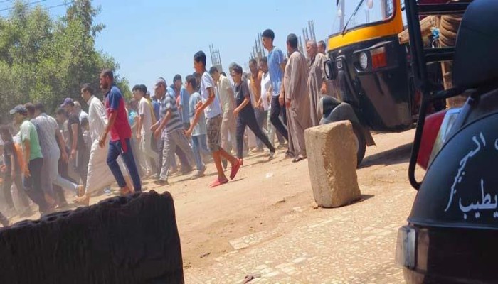 نزفت 5 ساعات دون أن ينقذها زوجها.. تشييع "عروس الدقهلية" بعد ساعات من زفافها
