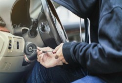 نصائح من "الإنتربول" لتفادي سرقة السيارة