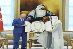 "انت معلم".. كيف تحول عماد أديب من الهجوم إلى تركيا إلى "نفاق" أردوغان؟