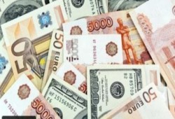 أسعار العملات اليوم الأحد في البنوك المصرية
