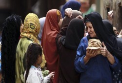"أفقر الفقراء" في مصر.. صورة مقلقة ترسمها الأرقام
