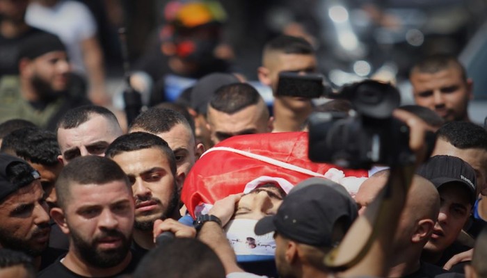 فلسطين تشيع الشهيد مصطفى الكستوني الذي ارتقى برصاص الاحتلال في جنين