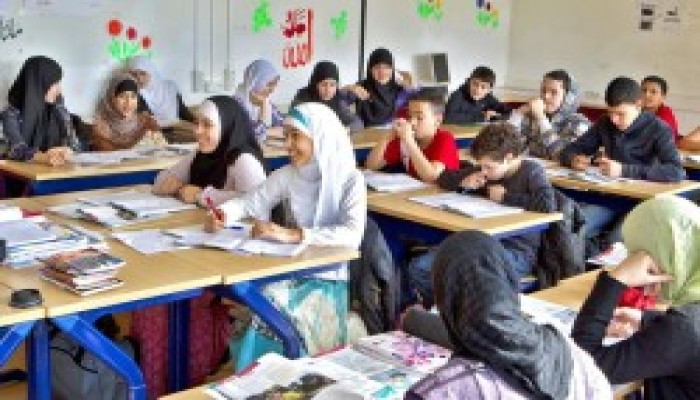 رغم التحديات.. المدارس الإسلامية في هولندا على قائمة التميّز