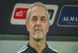 كولر يطب جلسة مع فيتوريا لحسم ملف استبعاد لاعبى الأهلى من معسكر المنتخب