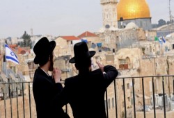 مستوطنون يقتحمون الأقصى.. وشرطة الاحتلال تعتقل 21 فلسطينيًا بالضفة