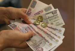 تعرف على أسعار العملات اليوم الإثنين في البنوك والسوق السوداء