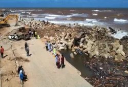 انهيار سدود درنة تطيح بمسؤولين.. النيابة تسجن 6 ليبيين