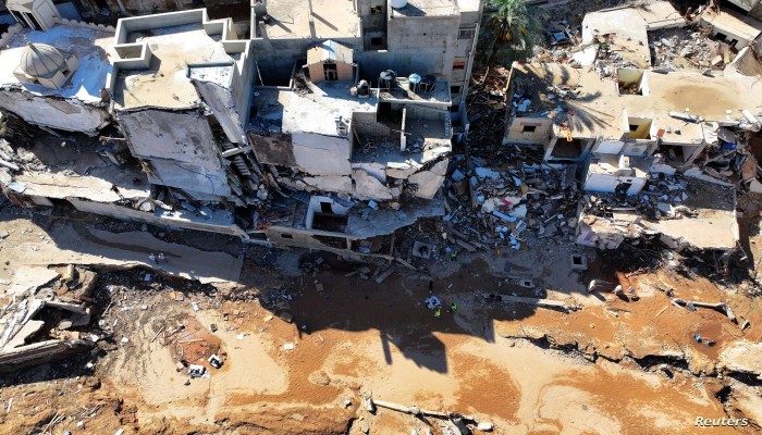 معاناة "درنة" بين غياب "الإنذار المبكر" والاختلافات السياسية بين الشرق والغرب