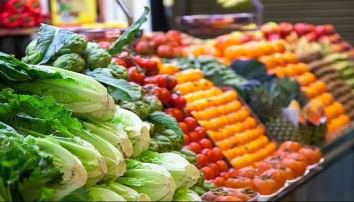 انخفاض سعر البصل لـ 11 جنيه.. أسعار الخضار والفواكه اليوم الأحد