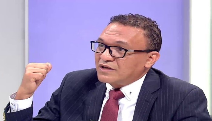 الرمزية التاريخية في مقر مديرية أمن الإسماعيلية!