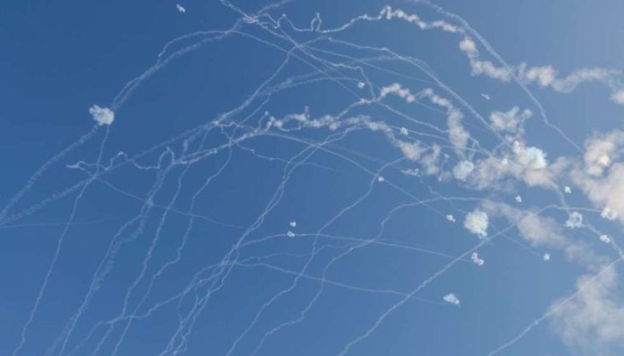 المقاومة: لن نتوقف عن قصف عسقلان إلا إذا توقف تهجير أهل غزة