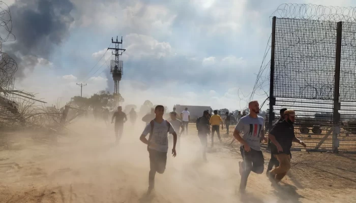 الحرب الإسرائيلية الفلسطينية: هكذا قلبت غزة الطاولة على سجانيها