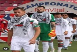 ملاعب تشيلي الخضراء تؤازر غزة وانخفاض بمتابعي "مو صلاح" و"بن زايد" يحظر علم فلسطين