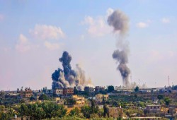 الاحتلال يهين السيسي ويقصف معبر رفح للمرة الثالثة