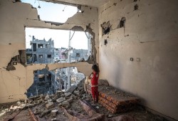 القيادي في "حماس" أسامة حمدان: واثقون من إلحاق الهزيمة بالاحتلال في هذه المواجهة