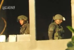 القسام تدك منزلا تحصن فيه جنود صهاينة في شمال غزة