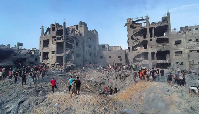 سقوط “عدد كبير” من الشهداء والجرحى في قصف على مقر للأمم المتحدة في غزة