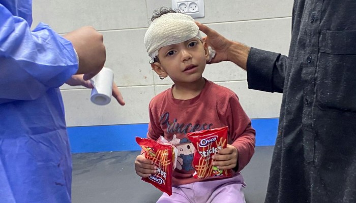 المقاومة: الاحتلال ينسج مسرحية هزيلة بوضع أسلحة بمجمع الشفاء
