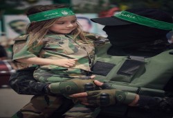 خبير عسكري: مقاتلو غزة يدافعون عن شرف الأمة