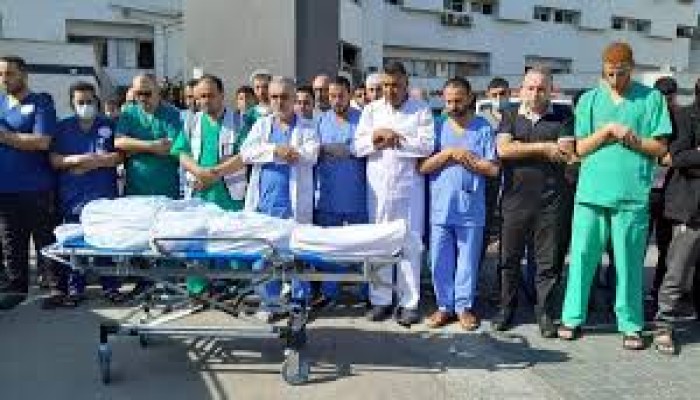 الجارديان: تخلى العالم عن غزة لكن الأطباء فعلوا العكس!