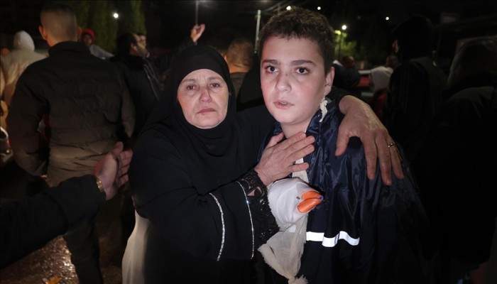 فلسطينيون محررون: تعرضنا للتجويع والضرب والتهديد بالاغتصاب في سجون الاحتلال