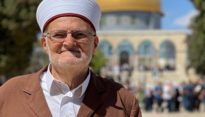 اقتحام منزل الشيخ عكرمة صبري والتجهيز لهدمه