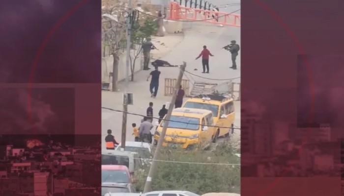الاحتلال يعدم شابا من ذوي الاحتياجات الخاصة من المسافة صفر بالخليل (فيديو)