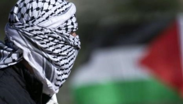 مبيعات الكوفية الفلسطينية في أمريكا تقفز على نحو غير مسبوق