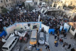 جريمة جديدة.. الاحتلال يقتحم مدرسة إيواء بغزة ويعتقل الذكور ويخرج النساء بالقوة