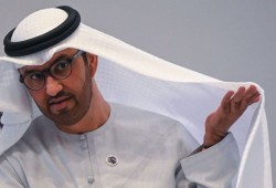 رئيس مؤتمر المناخ 28 يستفز نشطاء البيئة: شركتي ستواصل الاستثمار في النفط